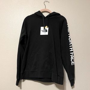 The North Face Women’s Black Poppy Redbox Sweatshirt Size M